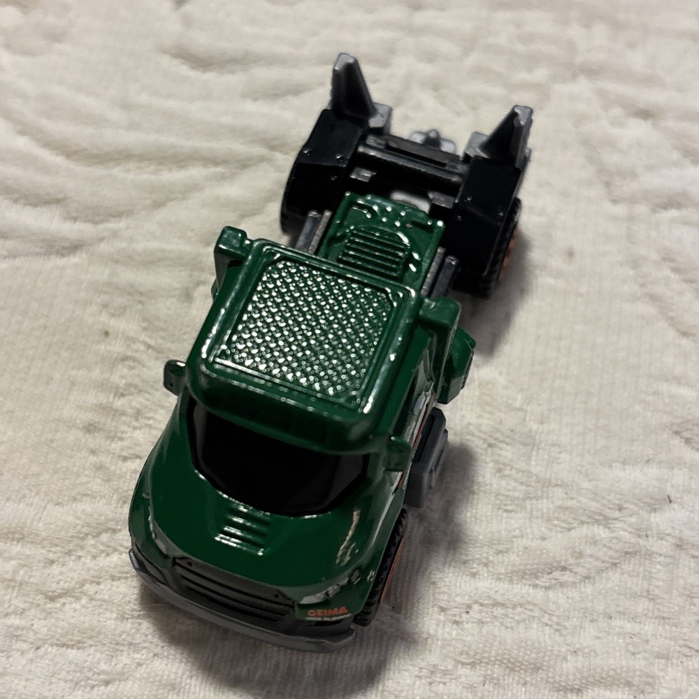 2023 Matchbox Hitch & Haul TREE SERVICE TREE LUGGER & UTILITY FLATBED TRAILER